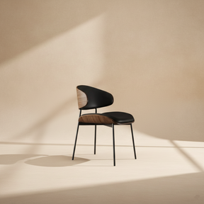 Chaise design cuir et bois nordique