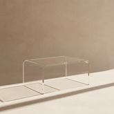 Table basse acrylique transparente design