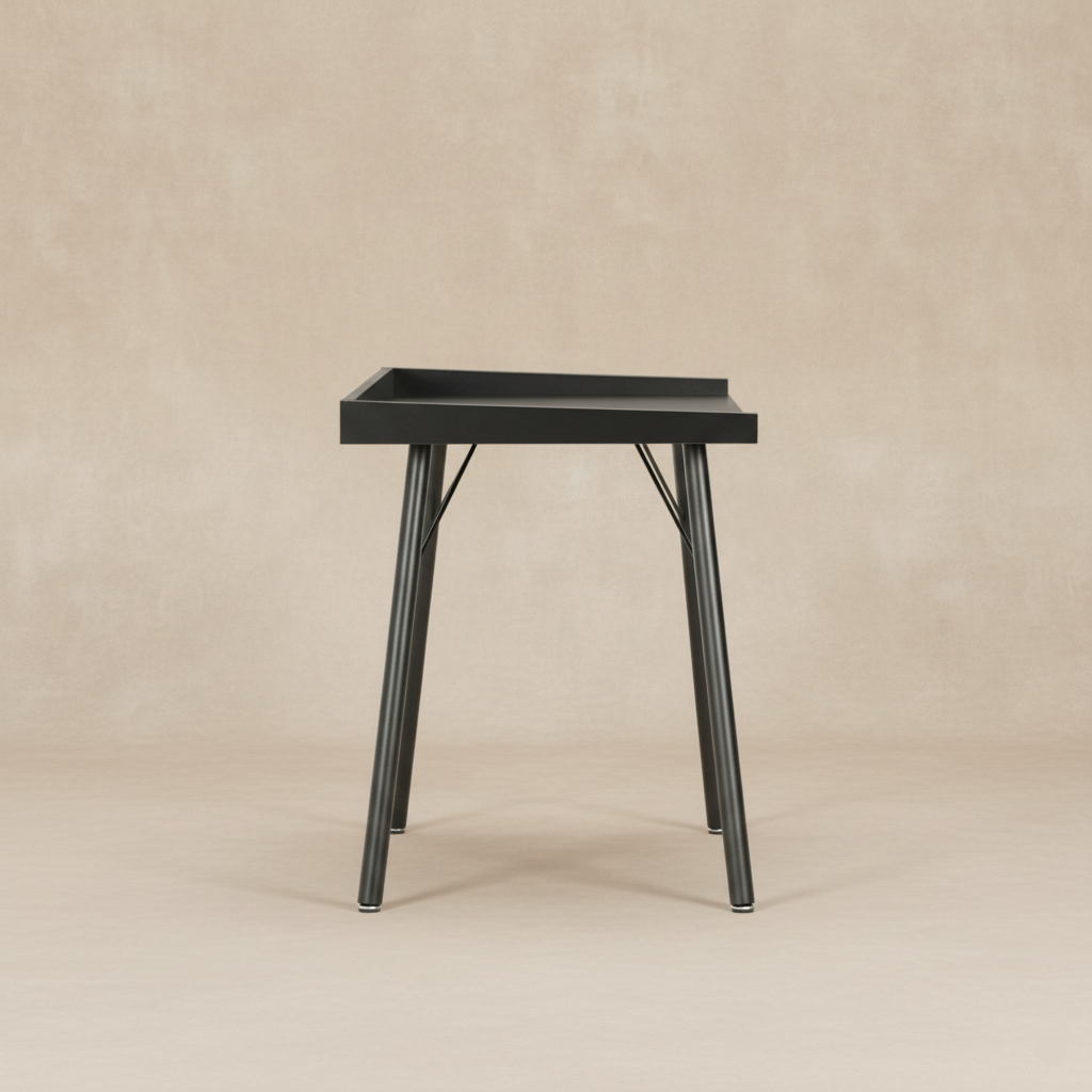 Table de bureau noire design nordique