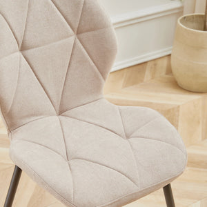 Chaise de salle à manger beige design