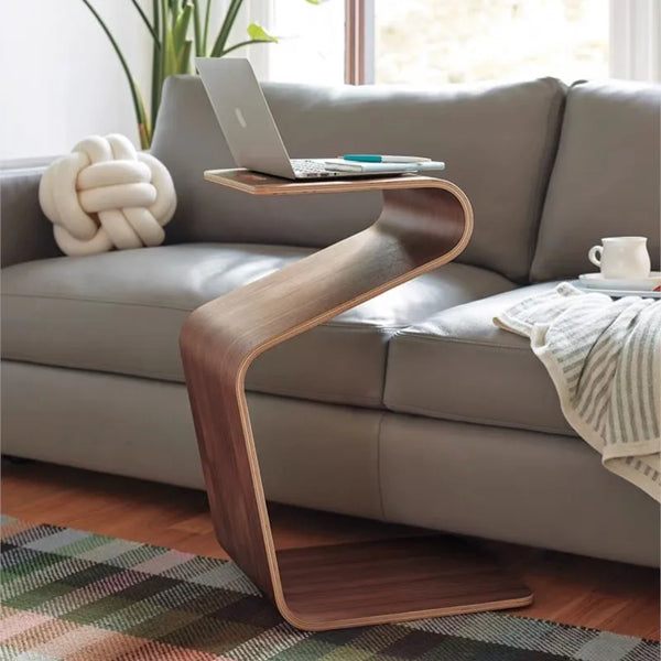 Table basse design N minimaliste bois courbé