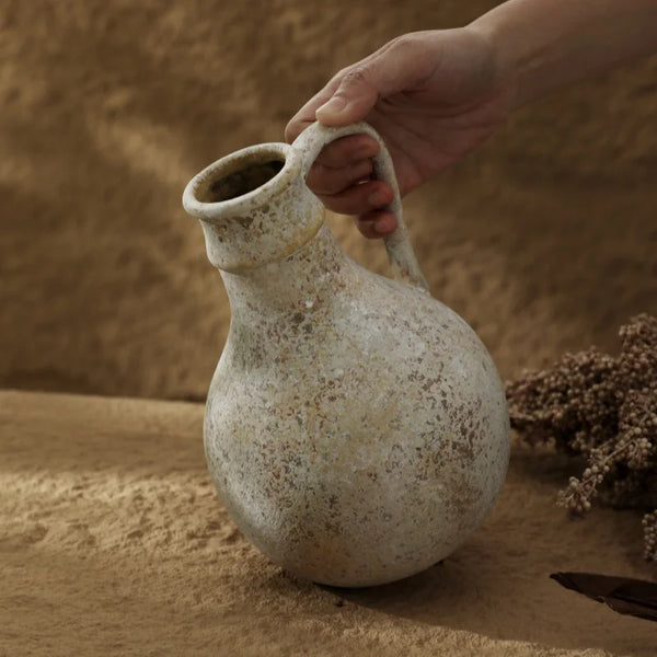 Vase en céramique vintage fait main