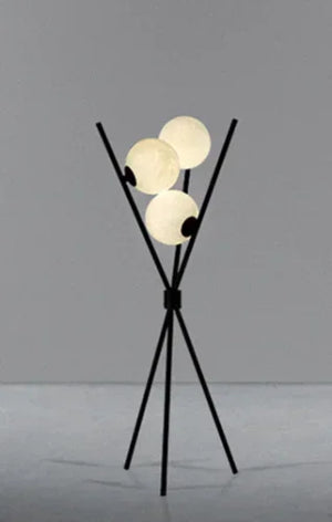 Lampadaire trépied moderne LED