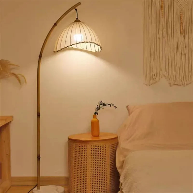 Lampadaire bambou vintage wabi-sabi