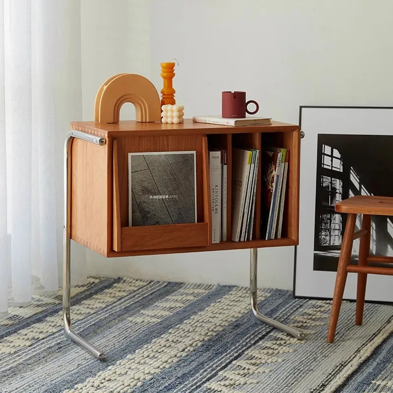 Table d’appoint bois massif style rétro