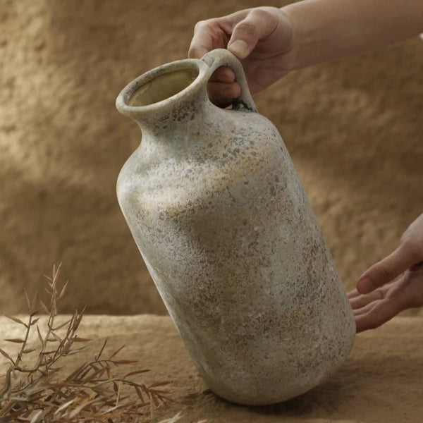 Vase en céramique vintage fait main