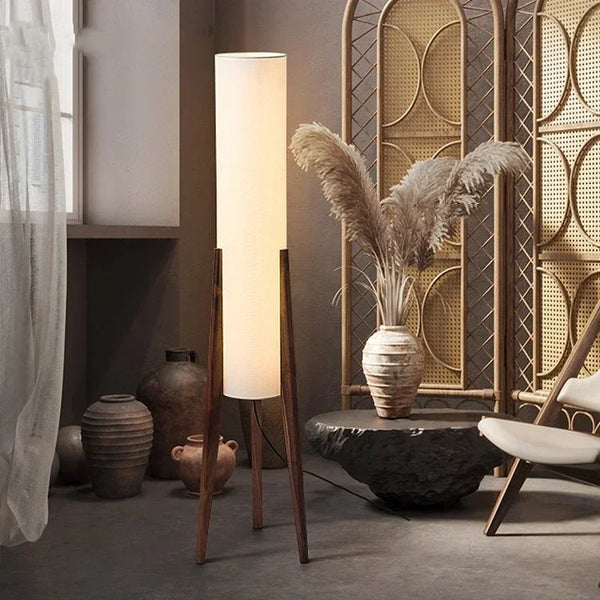 Lampadaire en bois massif design tissu