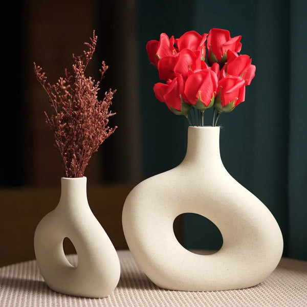 Vase en céramique mat design nordique