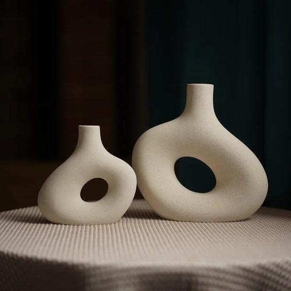 Vase en céramique mat design nordique